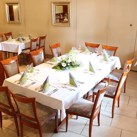 Hotel Buegener 3*